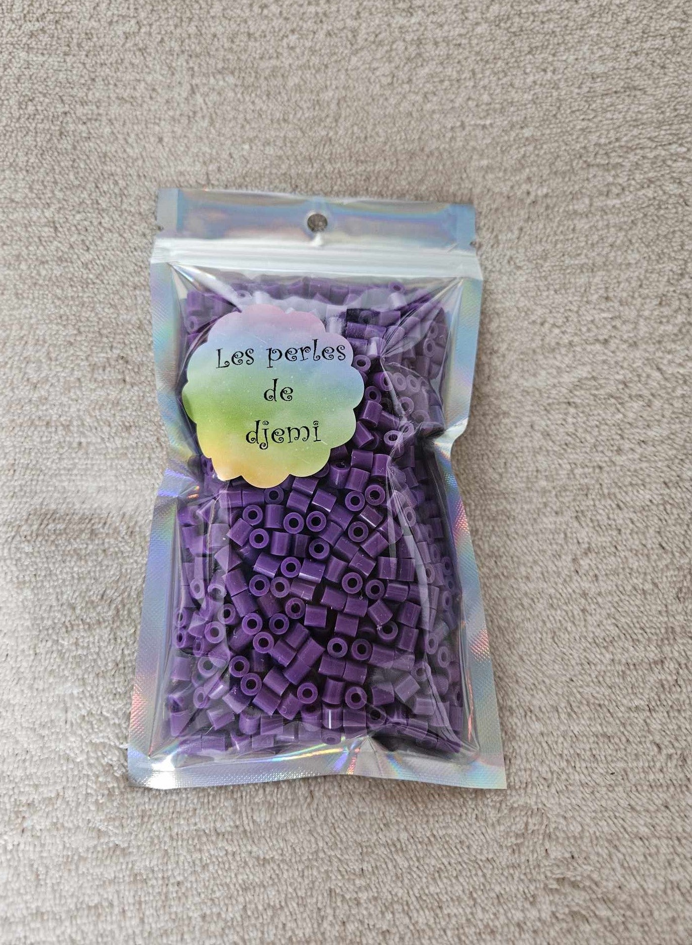 perles hama midi violet